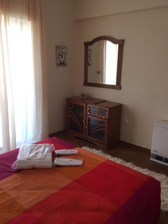 Apartment In Markopoulo Center Markopoulo Mesogaias Luaran gambar